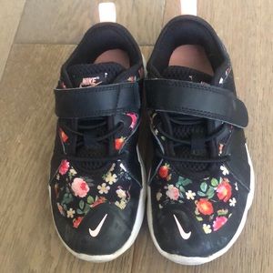 Adorable Nike Girls Shoes